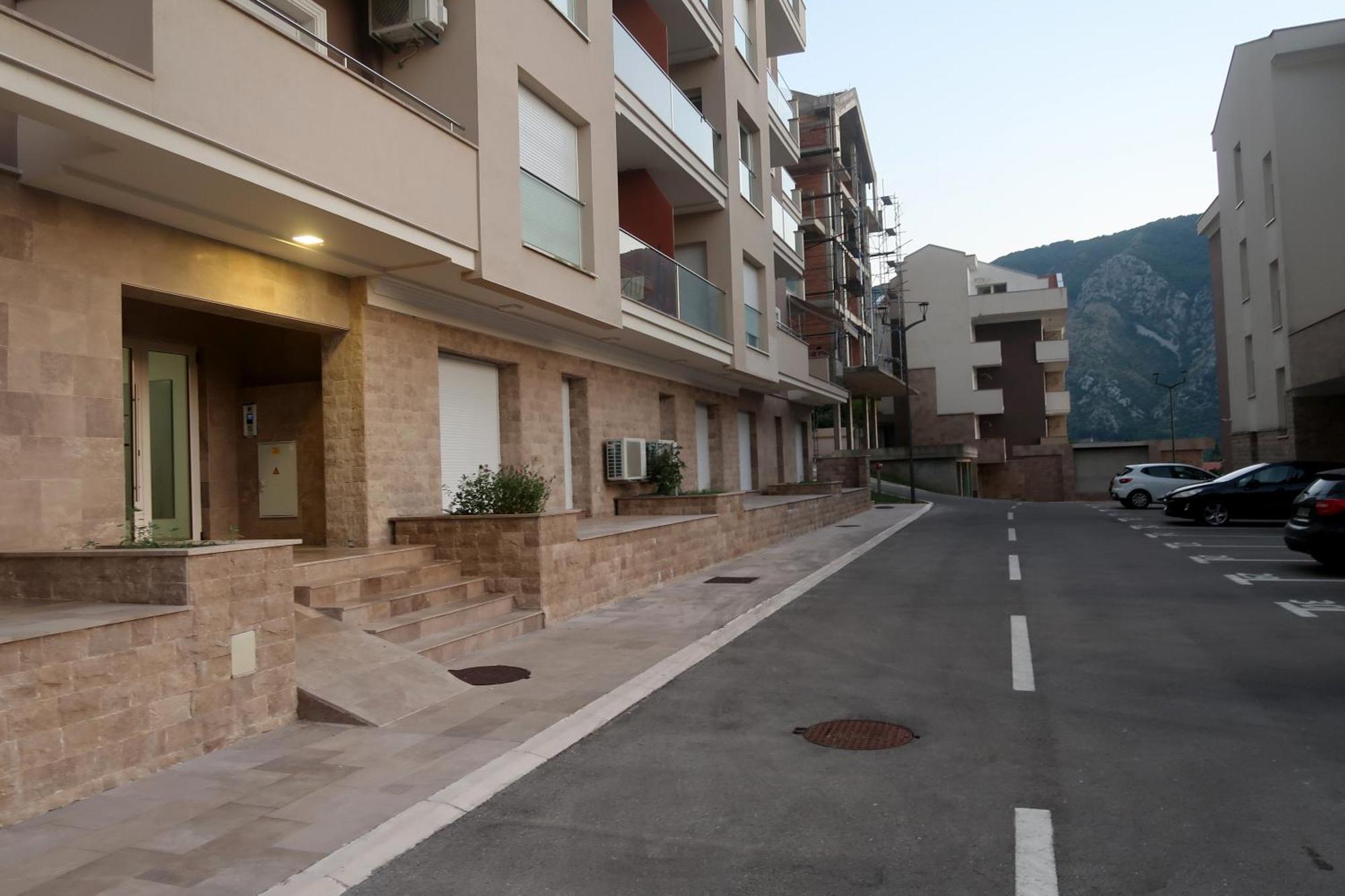 Cozy Nest, 350M To Beach, Free Parking, Wi-Fi Kotor Buitenkant foto