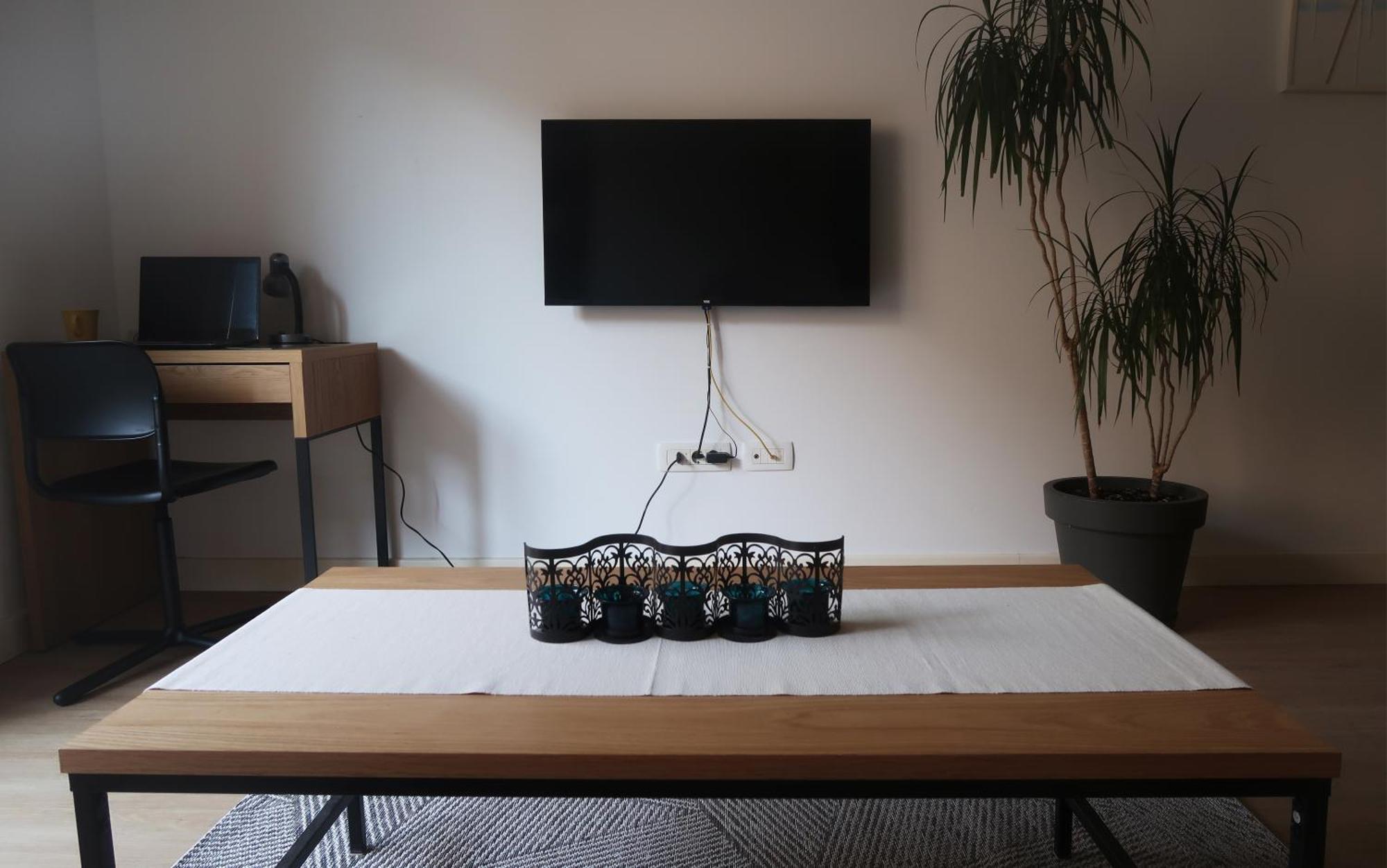Cozy Nest, 350M To Beach, Free Parking, Wi-Fi Kotor Buitenkant foto