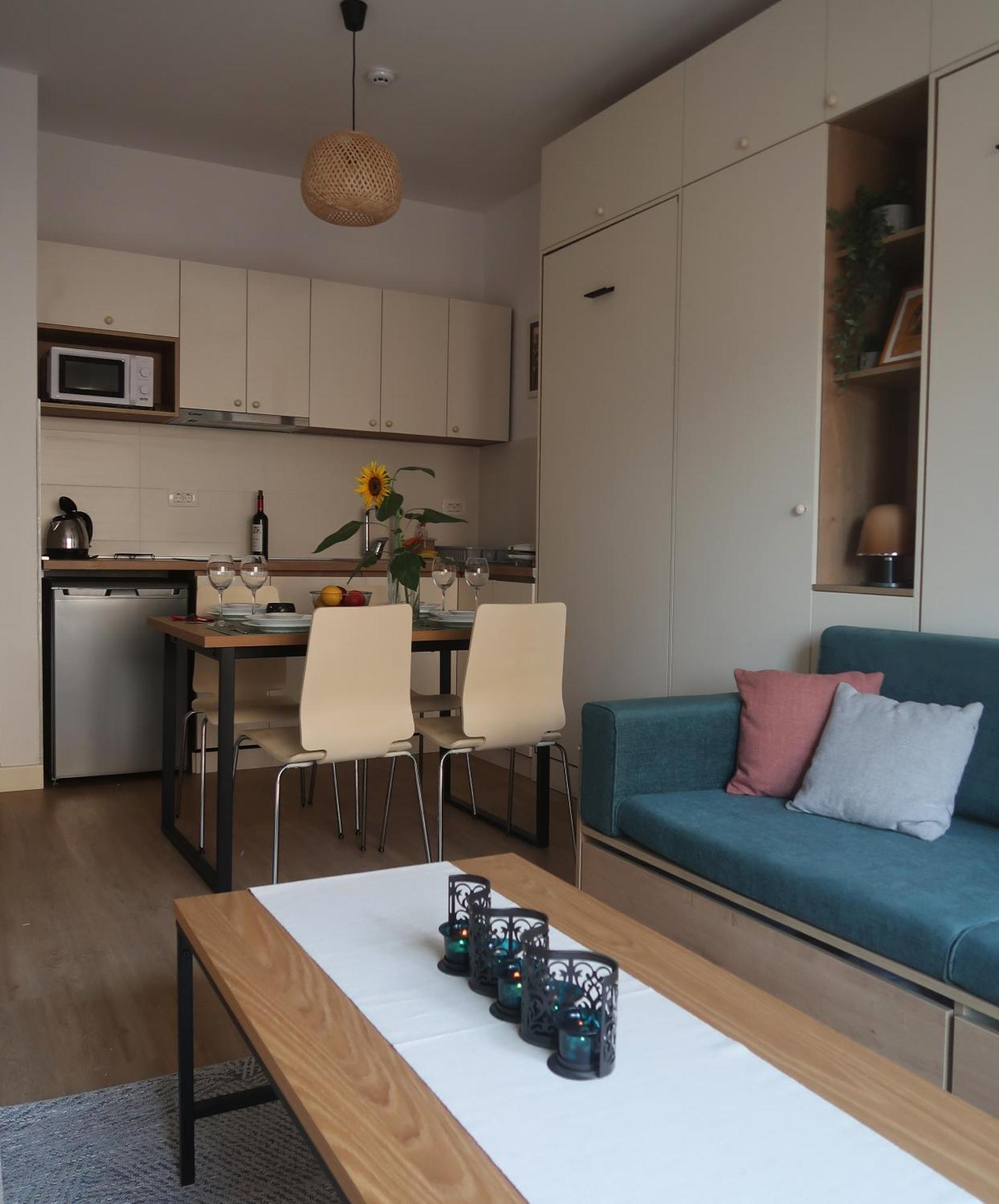 Cozy Nest, 350M To Beach, Free Parking, Wi-Fi Kotor Buitenkant foto