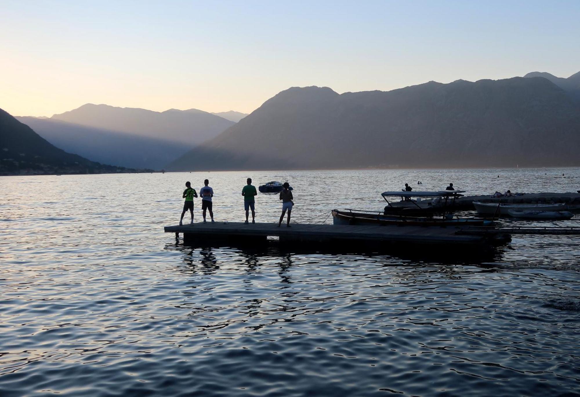 Cozy Nest, 350M To Beach, Free Parking, Wi-Fi Kotor Buitenkant foto